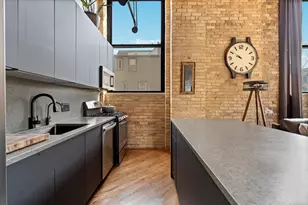 2654 W Medill Ave, Chicago, IL 60647 - Photo 6