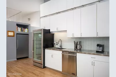 400 N Racine Avenue #105, Chicago, IL 60642 - Photo 6