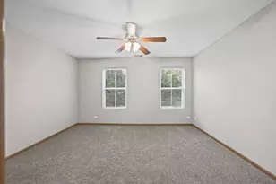 602 Grand Canyon Cir, Crystal Lake, IL 60014 - Photo 14