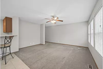 602 Grand Canyon Circle #0, Crystal Lake, IL 60014 - Photo 6