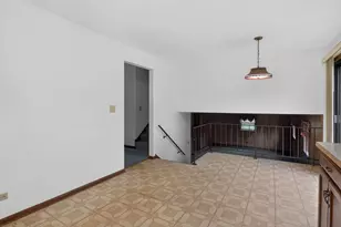 2976 Drover Ln, Darien, IL 60561 - Photo 6