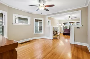 3335 W Eastwood Ave, Chicago, IL 60625 - Photo 6