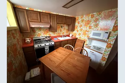 2822 W 102nd Place, Evergreen Park, IL 60805 - Photo 12