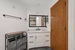2035 N Green Bridge Ln, Hanover Park, IL 60133 - Photo 16