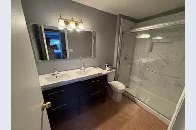 4W Fernwood Drive, Bolingbrook, IL 60440 - Photo 10