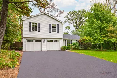 10 E Louis Avenue, Lake Forest, IL 60045 - Photo 2