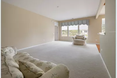 2836 Cascade Falls Circle, Elgin, IL 60124 - Photo 8