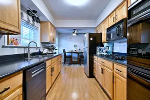 7167 N Ozanam Ave, Chicago, IL 60631 - Photo 12