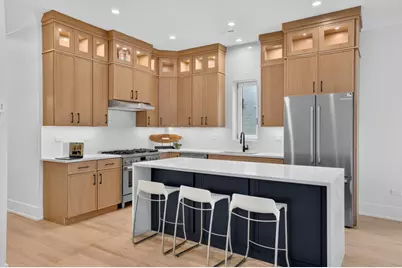 2023 W Augusta Boulevard #3W, Chicago, IL 60622 - Photo 2