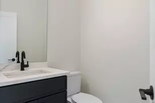 2023 W Augusta Blvd, Chicago, IL 60622 - Photo 8