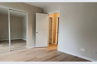 906 W Alleghany Drive #2B, Arlington Heights, IL 60004 - Photo 8