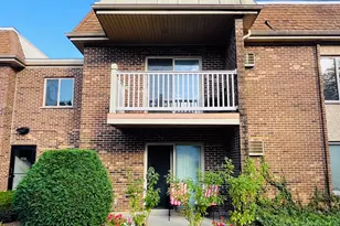 906 W Alleghany Dr, Arlington Heights, IL 60004 - Photo 14
