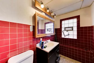 1228 W 74th Place, Chicago, IL 60636 - Photo 10