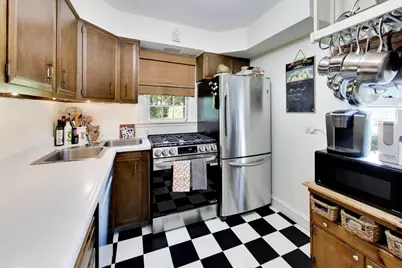 314 S Wolf Road, Des Plaines, IL 60016 - Photo 14
