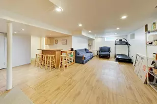 314 S Wolf Rd, Des Plaines, IL 60016 - Photo 32