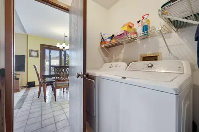 911 Wilma Lane, Elk Grove Village, IL 60007 - Photo 14