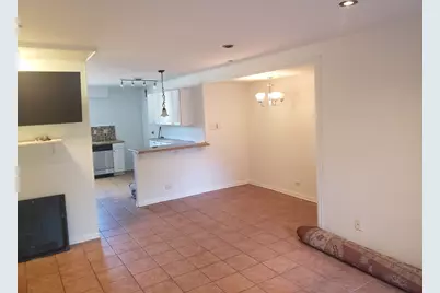 9418 Bay Colony Drive #1N, Des Plaines, IL 60016 - Photo 6