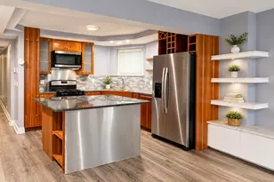 4011 N Kenmore Ave, Chicago, IL 60613 - Photo 2