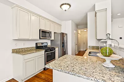 34W685 Roosevelt Avenue, Saint Charles, IL 60174 - Photo 8