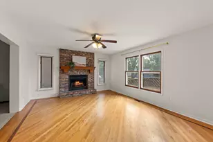 1012 Muirhead Ave, Naperville, IL 60565 - Photo 6