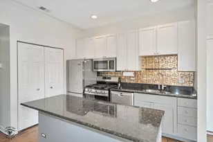 946 W Fry St, Chicago, IL 60622 - Photo 10