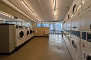 300 N State St, Chicago, IL 60654 - Photo 24