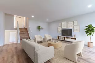70 Dover Dr, Des Plaines, IL 60018 - Photo 2