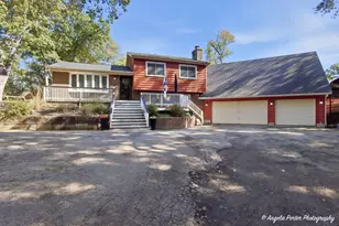 5408 N Amby Ln, McHenry, IL 60051 - Photo 1