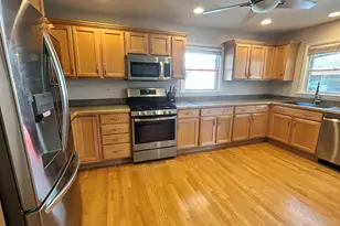 533 Woodview Ave, Elk Grove Village, IL 60007 - Photo 6