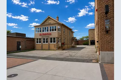 1907 2nd Street #200, Highland Park, IL 60035 - Photo 2