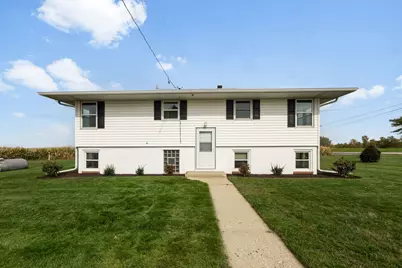 7715 US Highway 14, Harvard, IL 60033 - Photo 2
