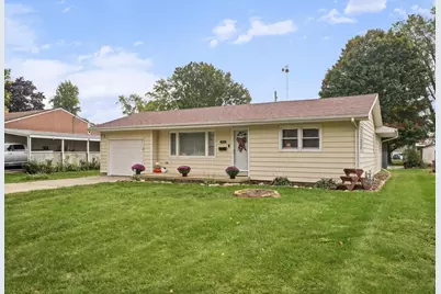 125 Maple Street, Gibson City, IL 60936 - Photo 2