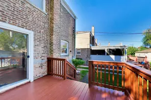 8857 S Cregier Ave, Chicago, IL 60617 - Photo 26
