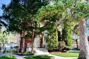 8857 S Cregier Ave, Chicago, IL 60617 - Photo 2