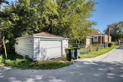 14326 S Wallace Avenue, Riverdale, IL 60827 - Photo 16