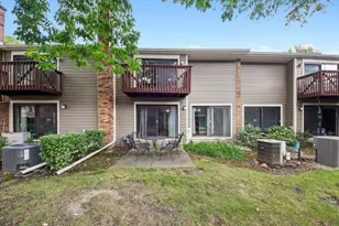 105 W Dover Dr, Mount Prospect, IL 60056 - Photo 42
