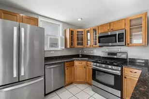 5007 W Argyle St, Chicago, IL 60630 - Photo 8