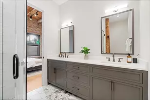 368 W Huron St, Chicago, IL 60654 - Photo 28