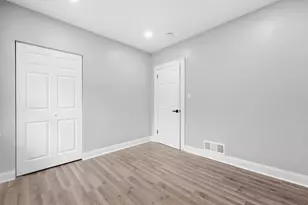10607 S May St, Chicago, IL 60643 - Photo 14