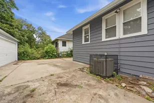 10607 S May St, Chicago, IL 60643 - Photo 26