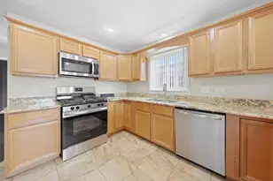 550 Yates Ave, Calumet City, IL 60409 - Photo 24