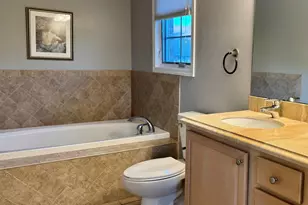 1522 Stonegate Manor, Mount Prospect, IL 60056 - Photo 10