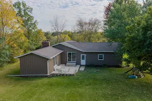 1733 Lake Summerset Rd, Davis, IL 61019 - Photo 1