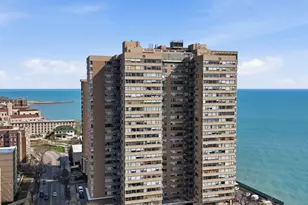 6301 N Sheridan Rd, Chicago, IL 60660 - Photo 2