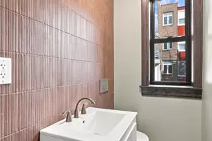 5847 N Magnolia Ave, Chicago, IL 60660 - Photo 10