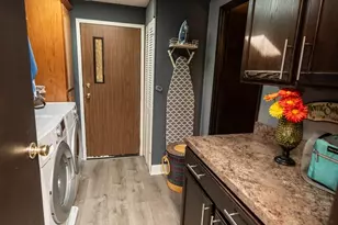 261 Blackthorn Rd, Matteson, IL 60443 - Photo 26