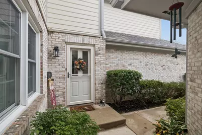 5427 Ashbrook Place, Downers Grove, IL 60515 - Photo 22