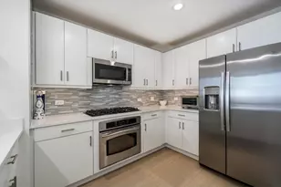 55 E Erie St, Chicago, IL 60611 - Photo 10