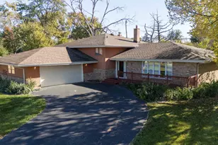 12839 S Ponderosa Dr, Palos Heights, IL 60463 - Photo 1