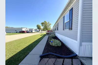 58 St Pauls Drive, Bourbonnais, IL 60914 - Photo 2